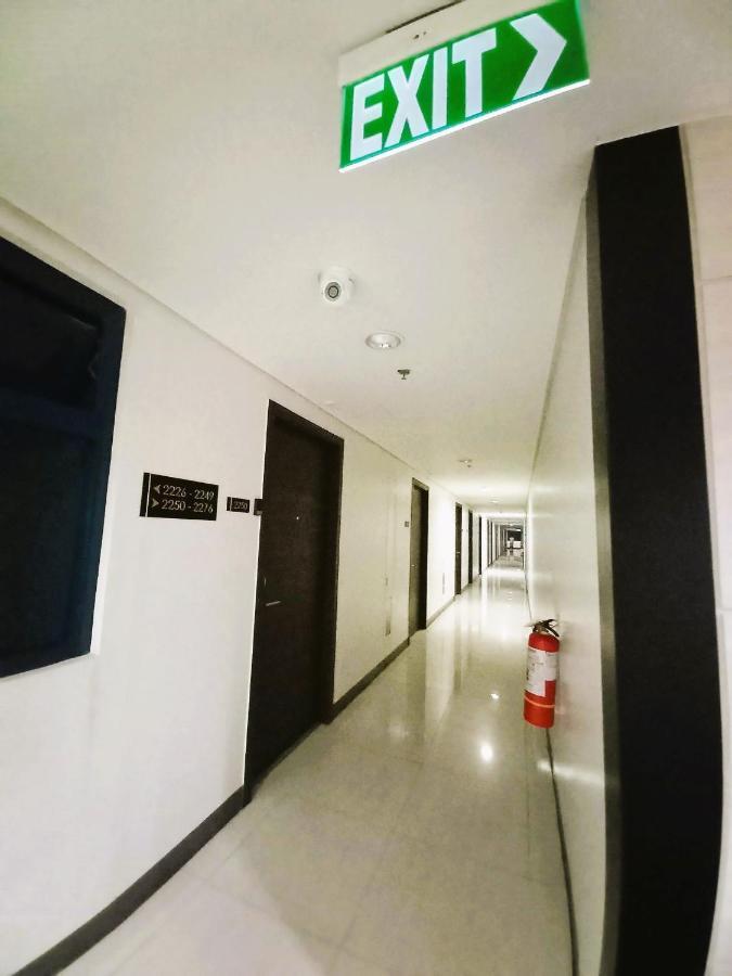 Air Residences Condominium Deluxe Manila Exterior foto