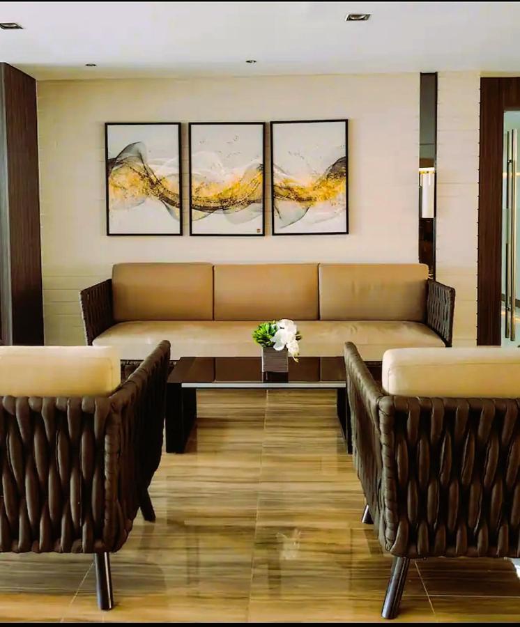Air Residences Condominium Deluxe Manila Exterior foto